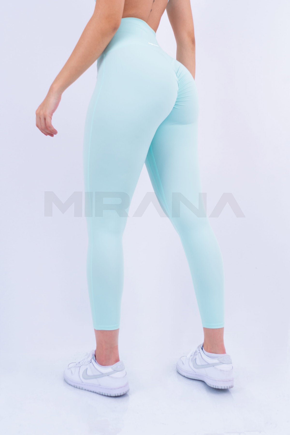 SET BROOKLYN - CELESTE