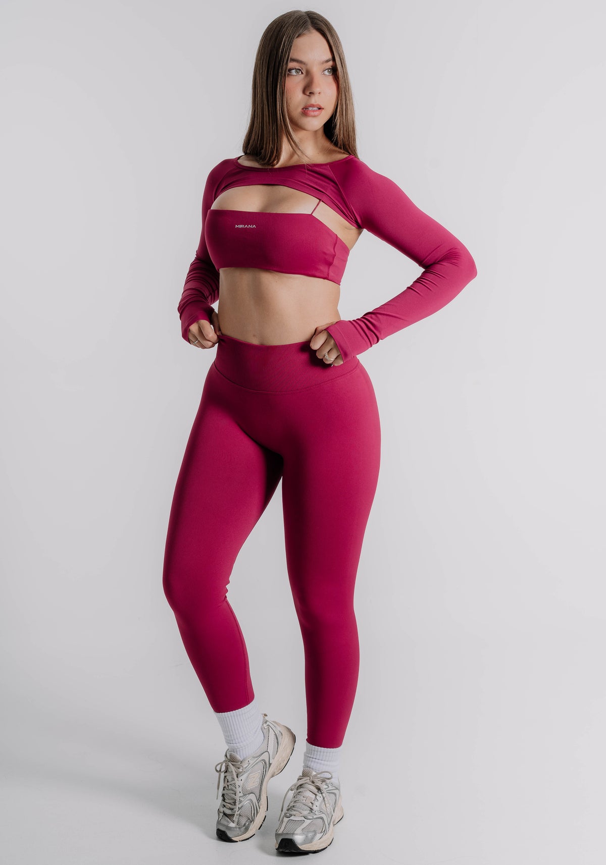 Set Aura guinda - conjunto deportivo para mujer Mirana Fit