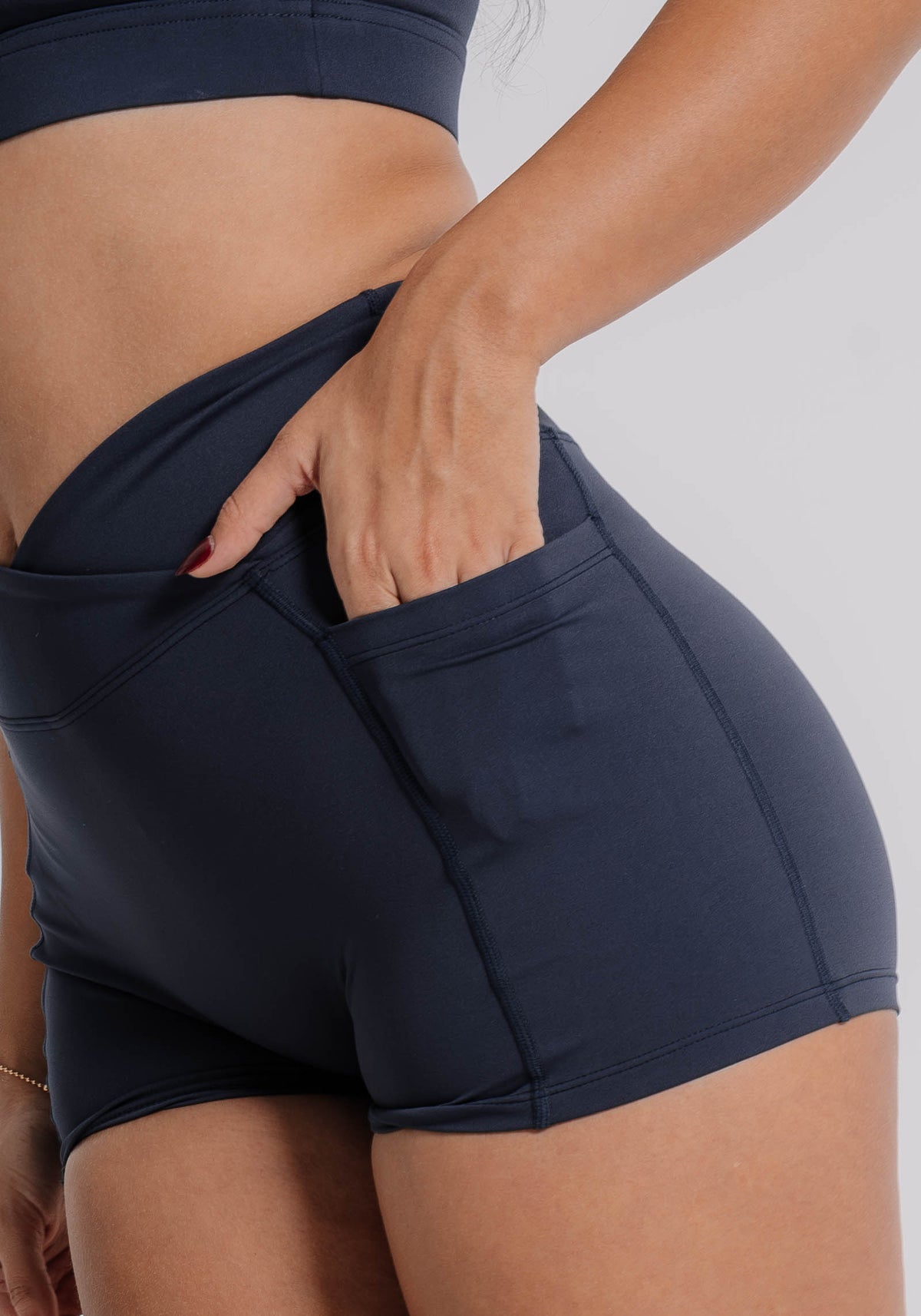 Set Curve V azul marino - conjunto deportivo para mujer Mirana Fit (6)