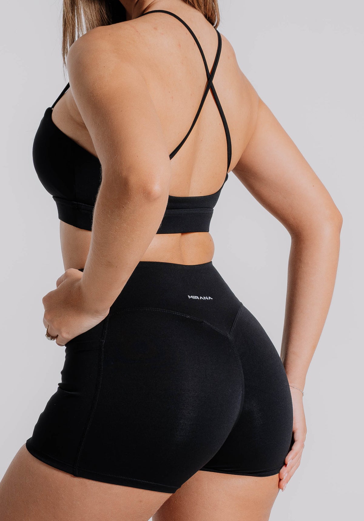 Set Curve V negro - conjunto deportivo para mujer Mirana Fit (9)