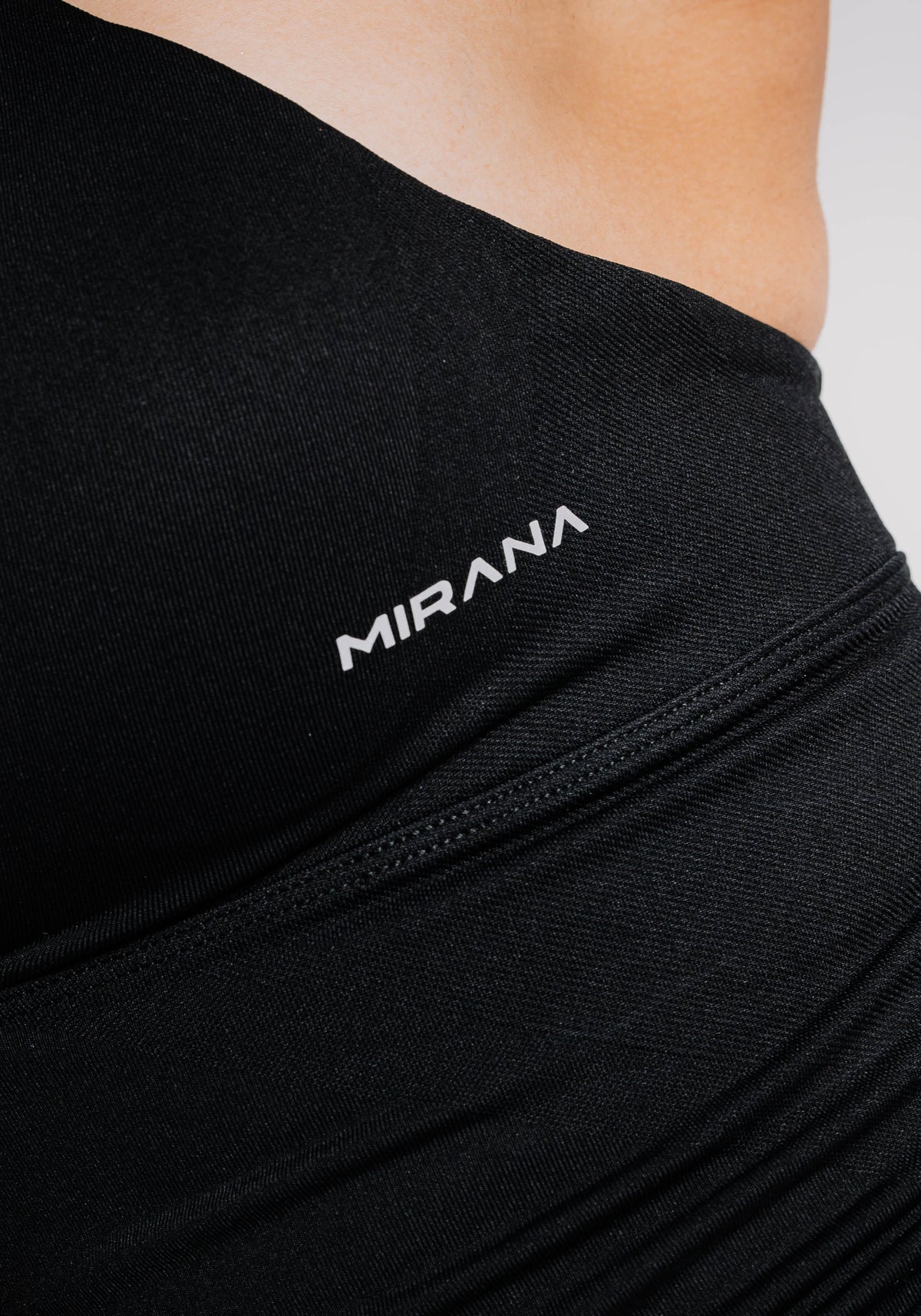 Set Sculpt Short negro - conjunto deportivo para mujer Mirana Fit (4)