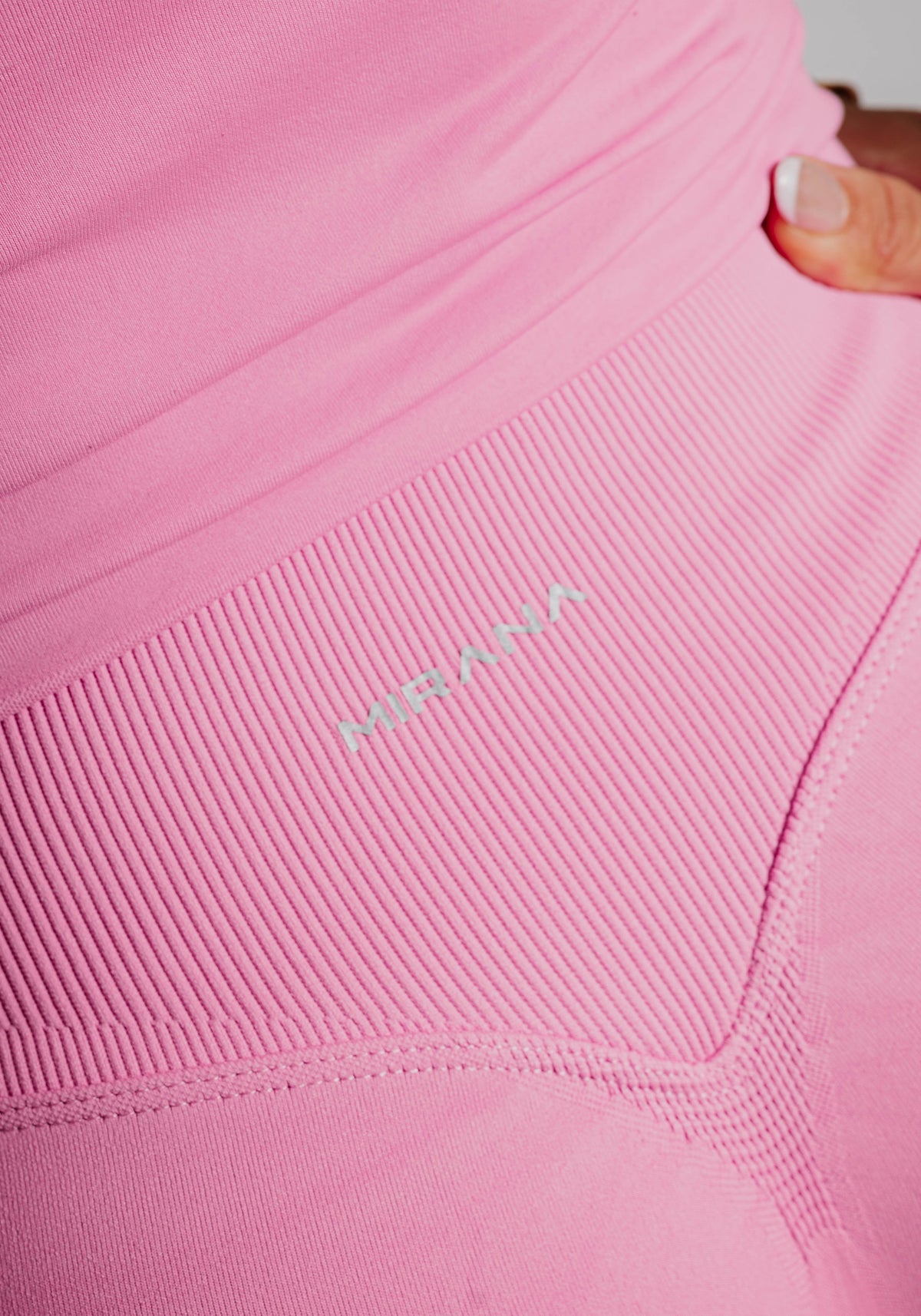 Set Sculpt Short rosado - conjunto deportivo para mujer Mirana Fit (6)