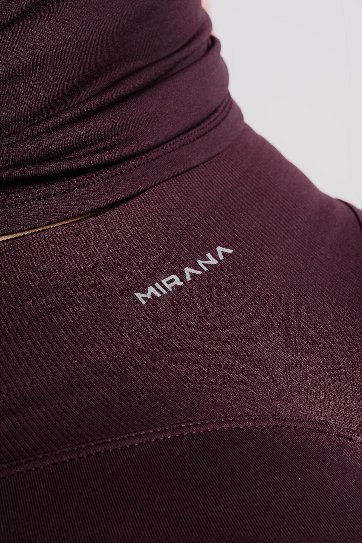 Set Soft uva - conjunto deportivo para mujer Mirana Fit (4)